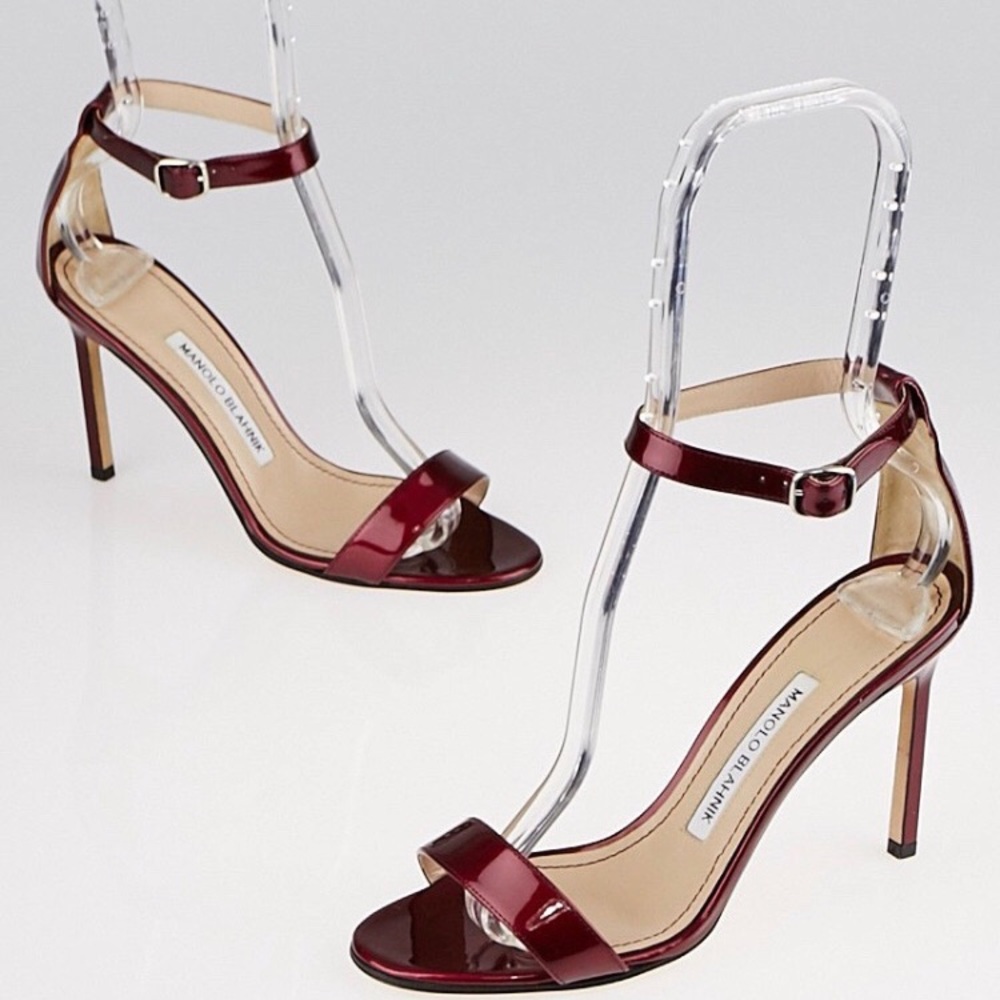 MANOLO BLAHNIK